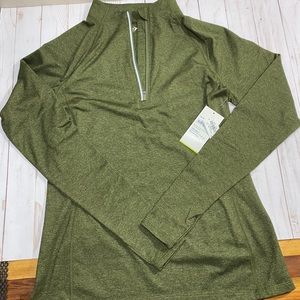Old Navy Active NWT 1/4 zipper